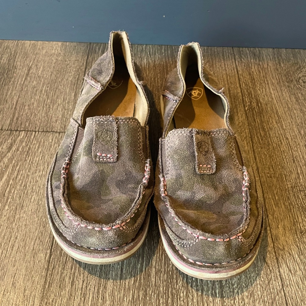 Ariat loafers